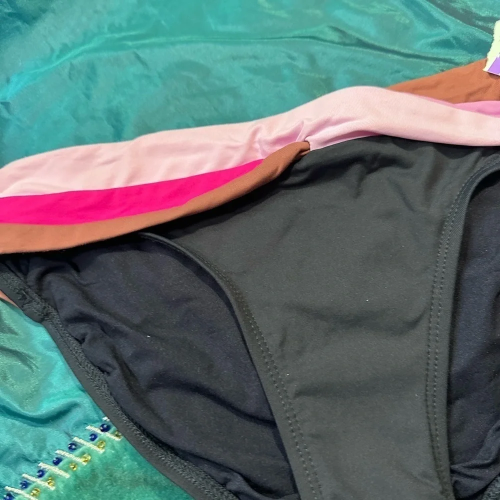 Women’s swimsuit Bottoms Robin Piccone Blue and Pink Bikini Swimwear Small 4342
